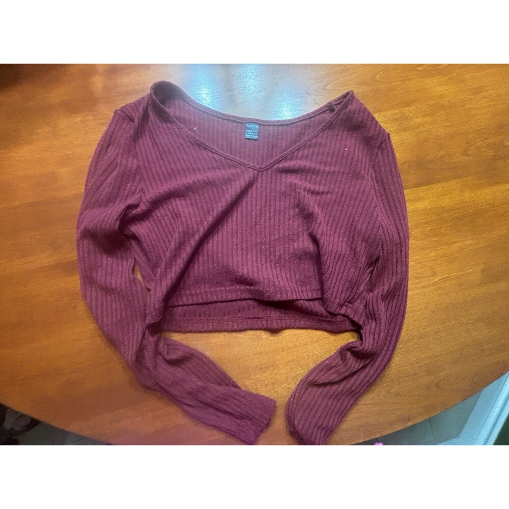 Red Crop Sweater size L